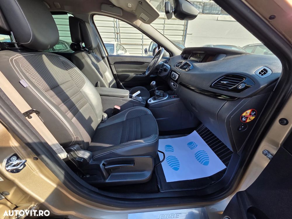 Renault Scenic ENERGY dCi 130 BOSE EDITION - 17