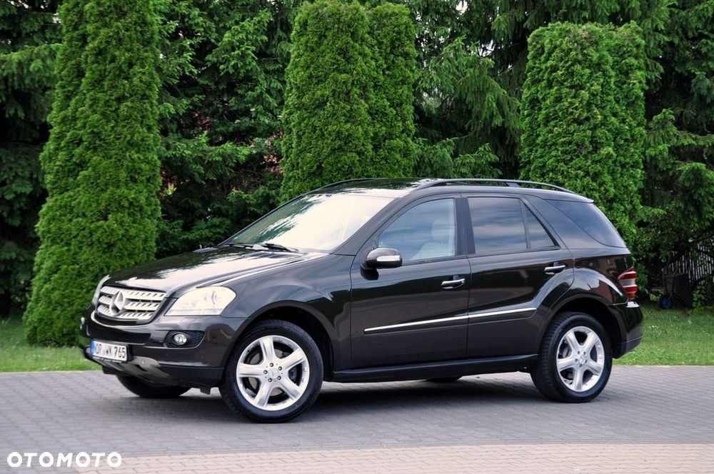 Mercedes-Benz ML - 11