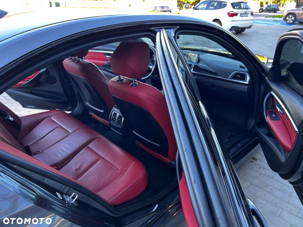 BMW Seria 3 330i M Sport Shadow sport - 30