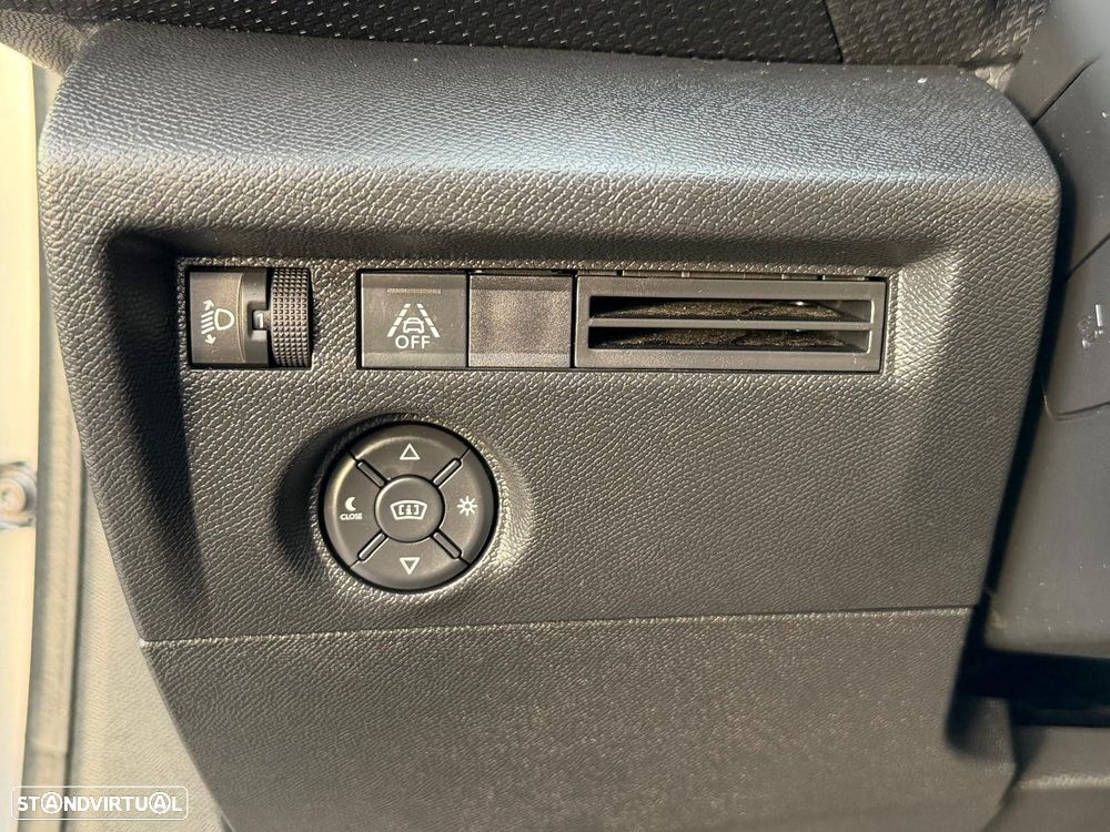 Citroën C4 1.2 PureTech Shine - 18