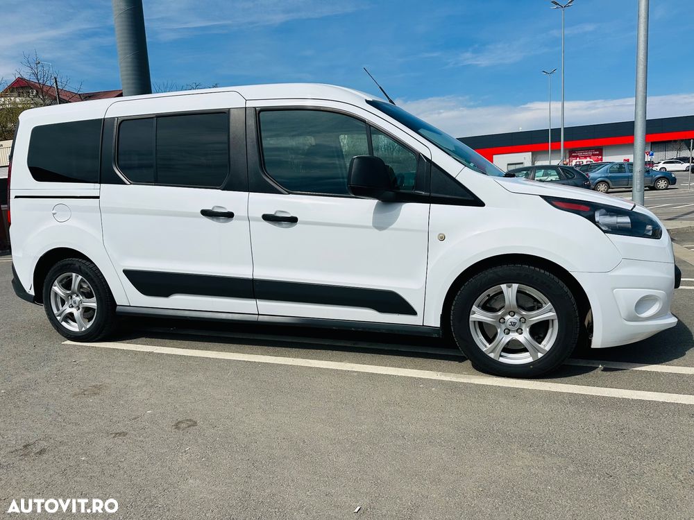 Ford Transit Connect - 4