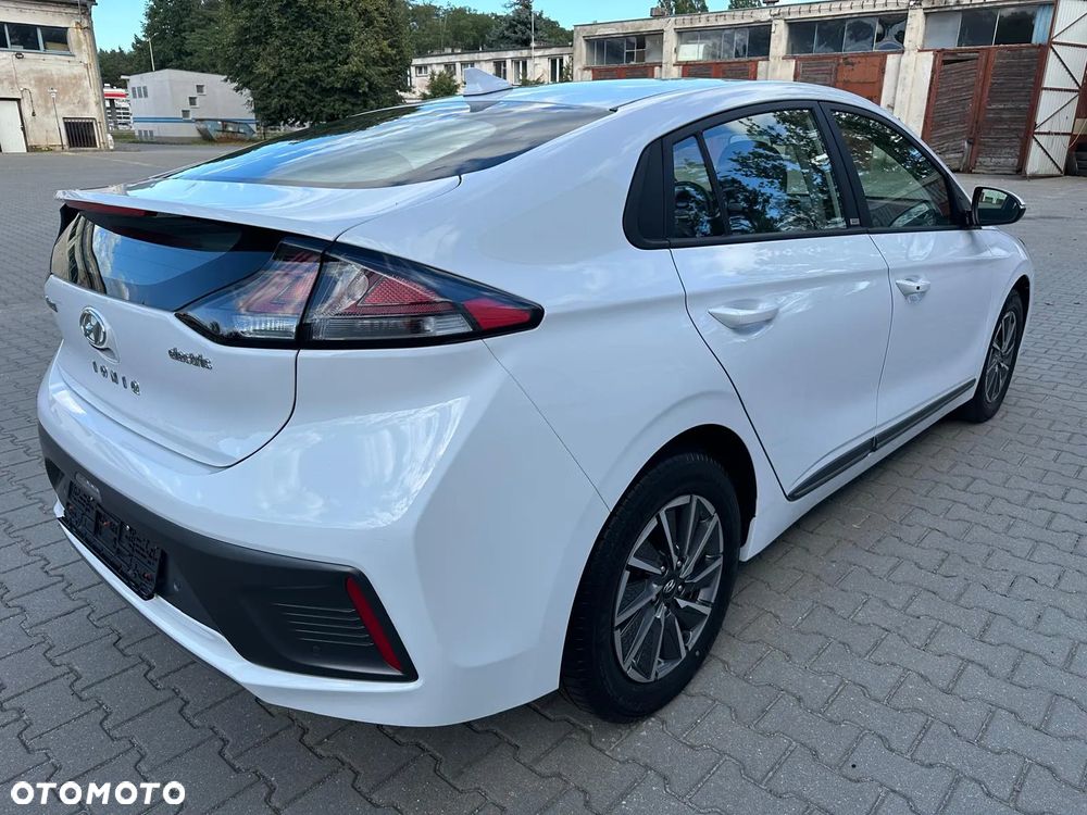 Hyundai IONIQ electric Premium - 16