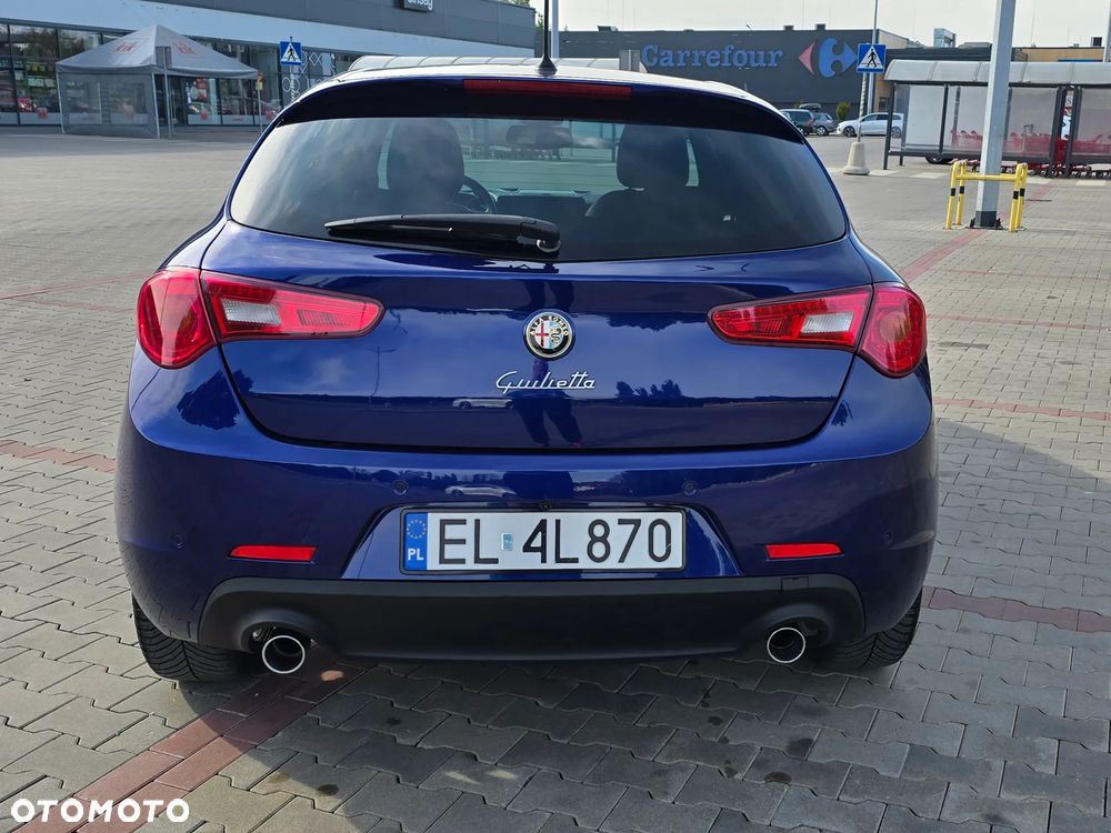 Alfa Romeo Giulietta 2.0 JTDM Exclusive - 7