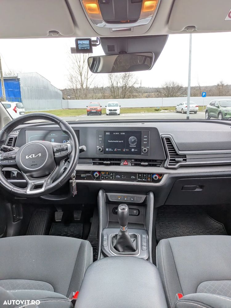 Kia Sportage 1.6 T-GDI 6MT 4x2 Urban - 30