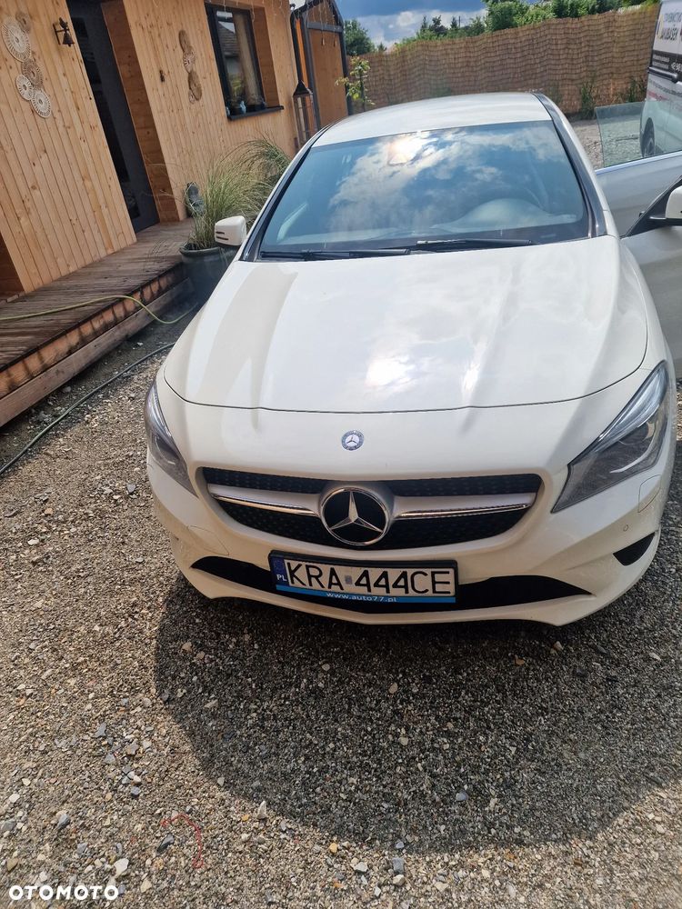 Mercedes-Benz CLA - 13