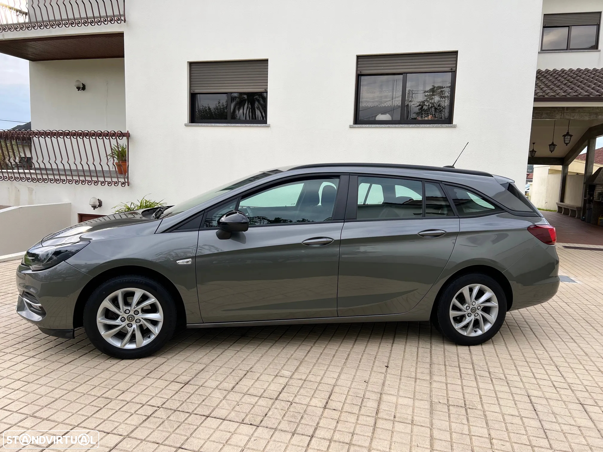 Opel Astra Sports Tourer 1.5 D Business Edition S/S - 4
