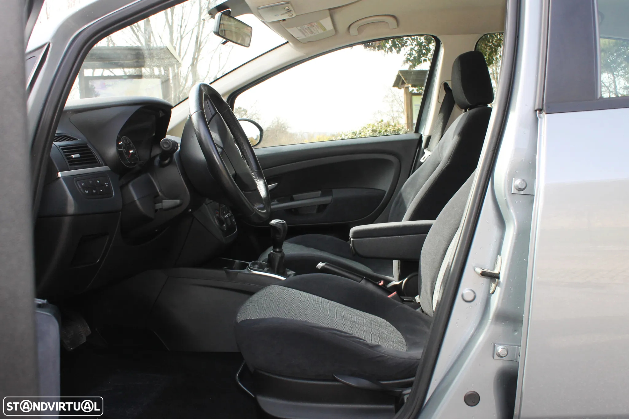 Fiat Grande Punto - 13