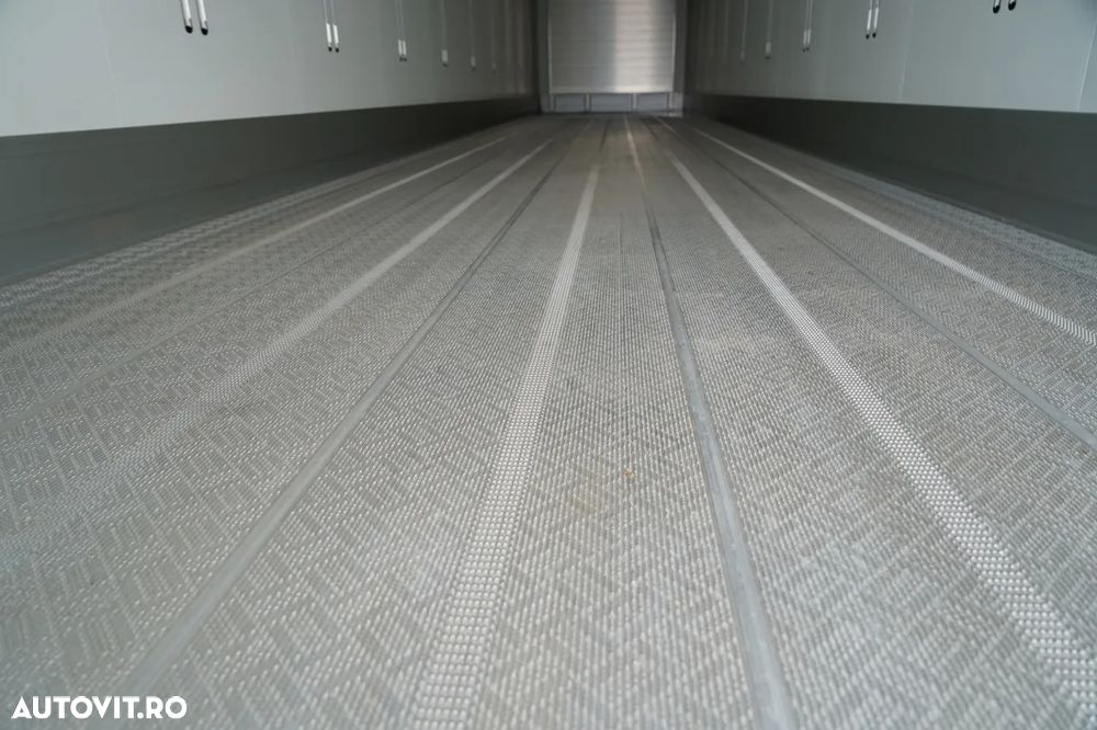 Schmitz Cargobull FRIGIDER / THERMO KING SLX 300 / DOPPELSTOCK / AXĂ RIDICATĂ / NEUTILIZAT - 19