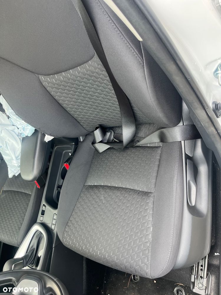 Toyota Yaris Cross 1.5 Comfort CVT - 15