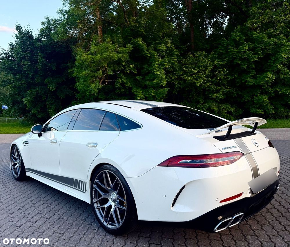 Mercedes-Benz AMG GT - 8