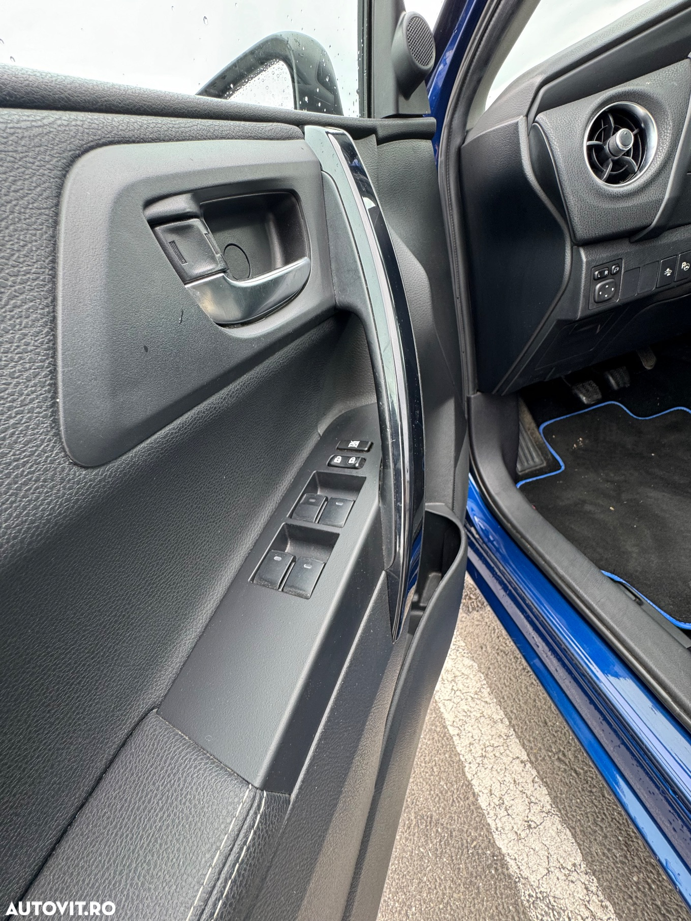 Toyota Auris 1.6 D-4D Touring Sports Executive - 9