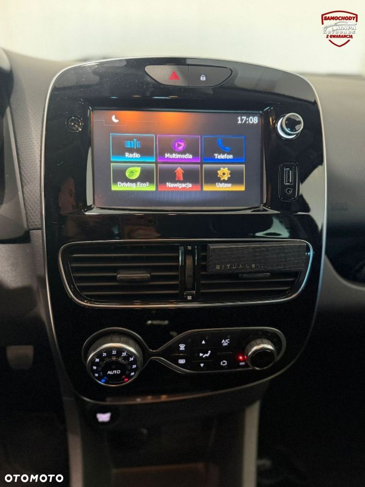 Renault Clio - 17
