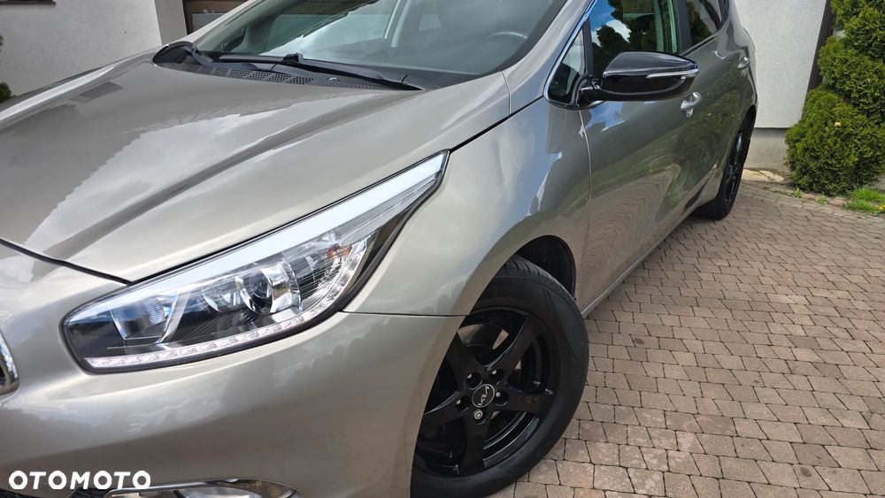 Kia Ceed - 3
