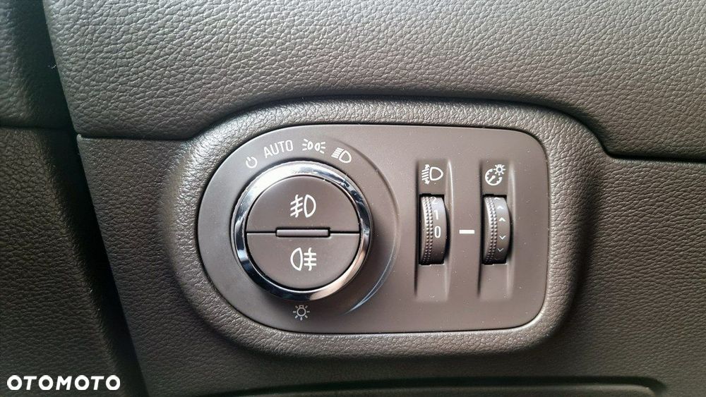 Opel Zafira - 16