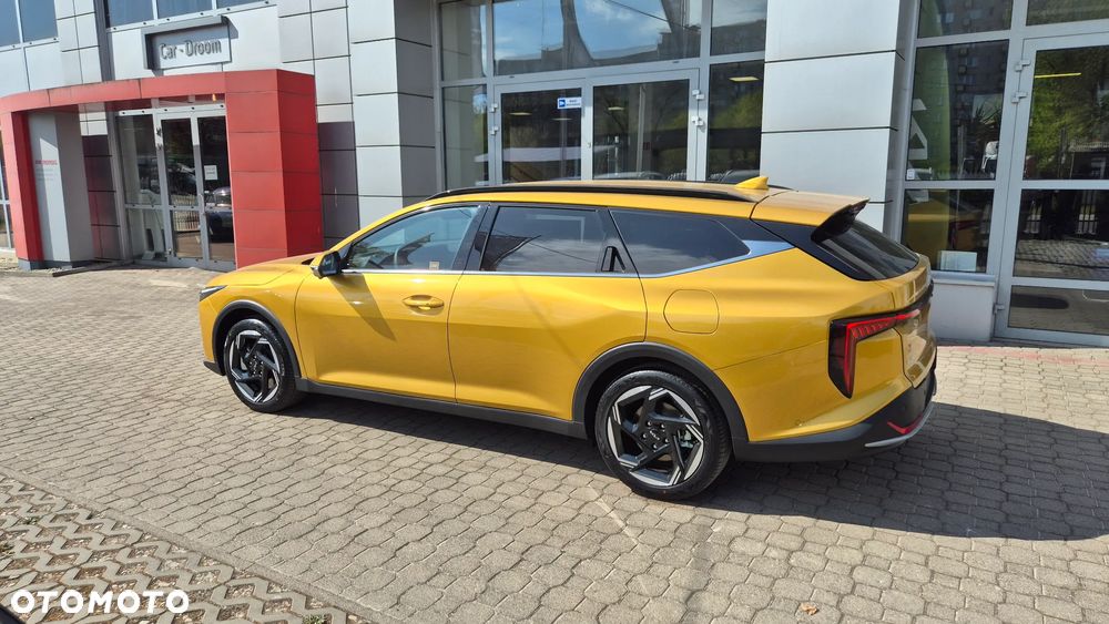 Kia K4 1.6 T-GDI L - 6