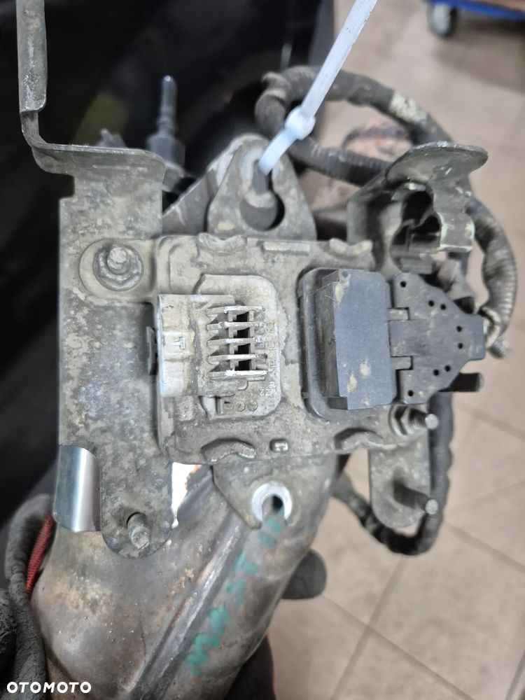 WTRYSKIWACZ ADBLUE  MASTER III MOVANO B  NV400 2.3 BITURBO 14r.+ - 4