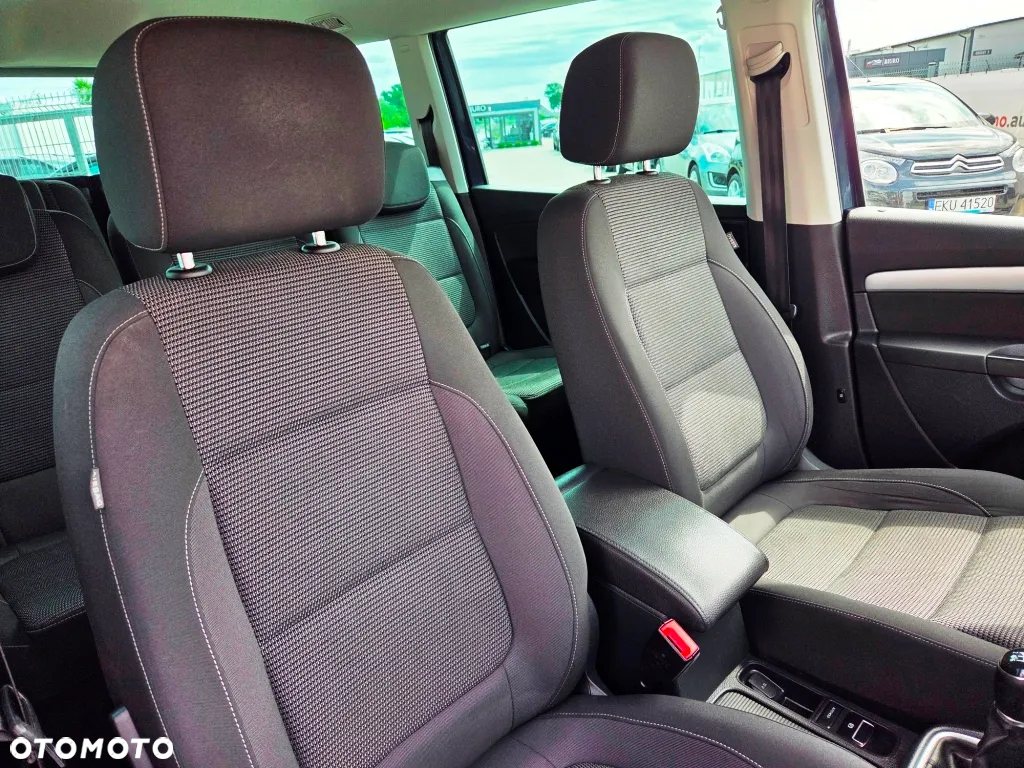 Volkswagen Sharan 2.0 TDI (BlueMotion Technology) Comfortline - 32
