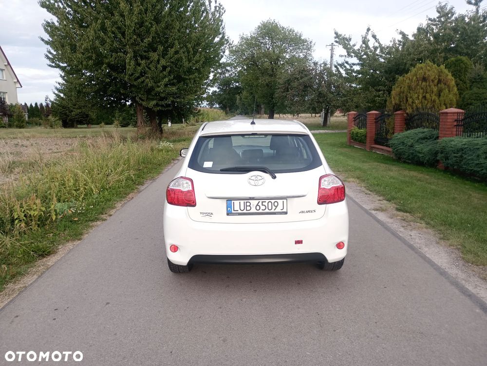 Toyota Auris 1.33 Dual-VVT-i Life - 5
