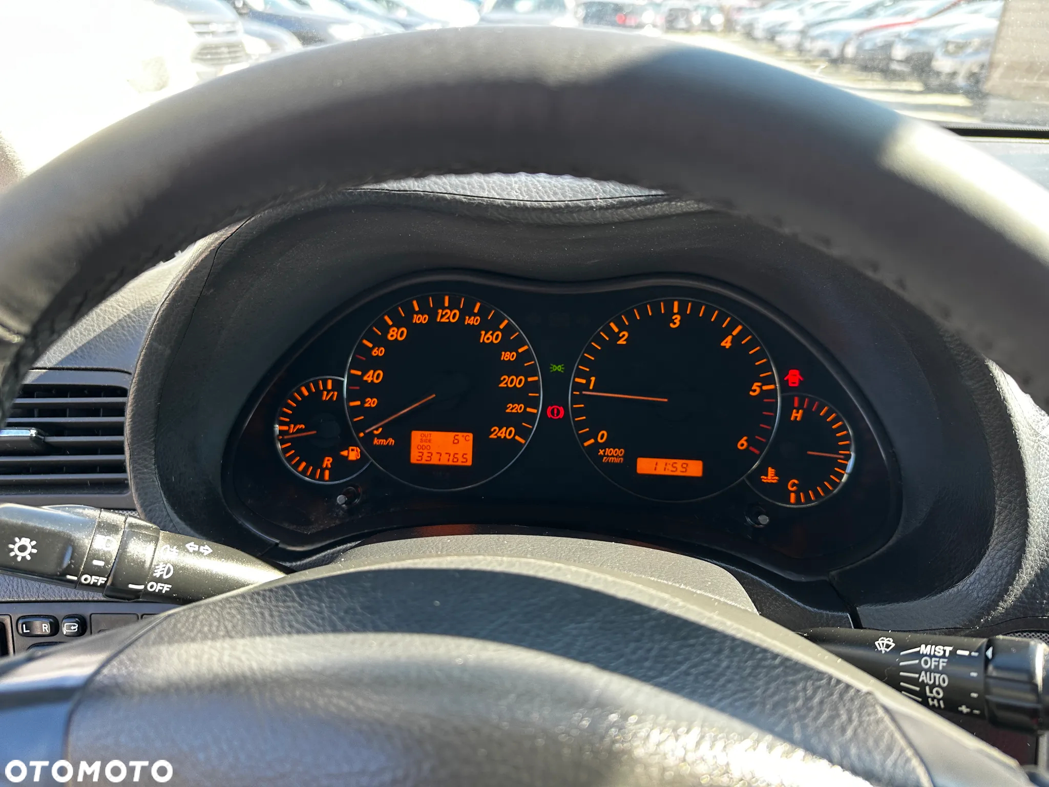 Toyota Avensis - 9