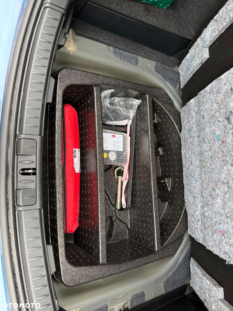 Toyota Auris - 31