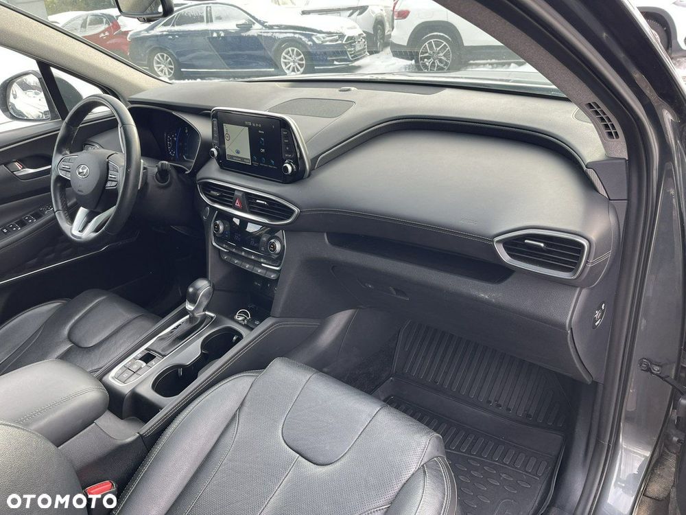 Hyundai Santa Fe 2.2 CRDi 4WD Automatik SEVEN Premium - 14