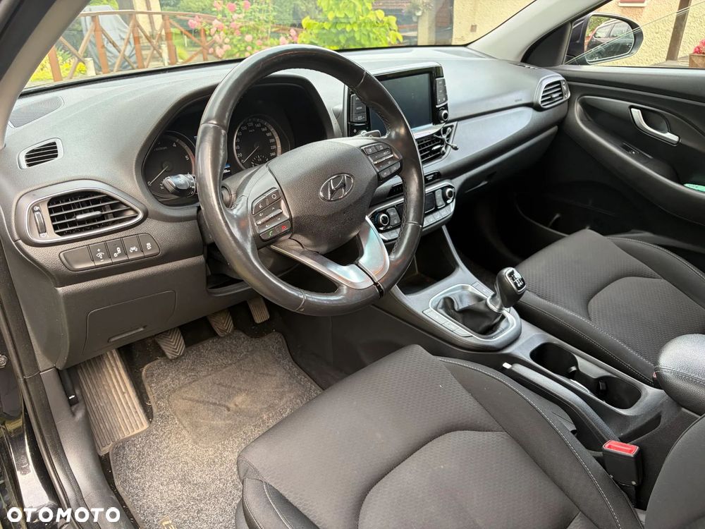Hyundai i30 1.6 CRDi Premium - 11