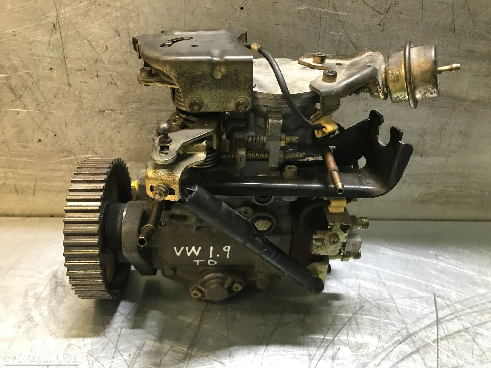 BOMBA INJECTORA / INJETORA VOLKSWAGEN GOLF III / PASSAT / SEAT IBIZA / TOLEDO 1.9TD 0460494323 028130109G - 1