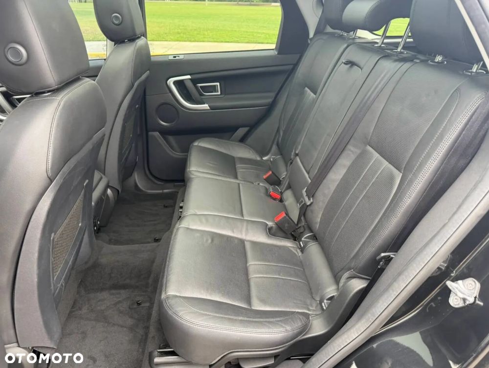 Land Rover Discovery Sport - 14