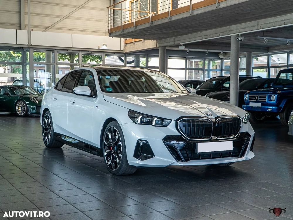 BMW Seria 5 550e xDrive Aut. - 9