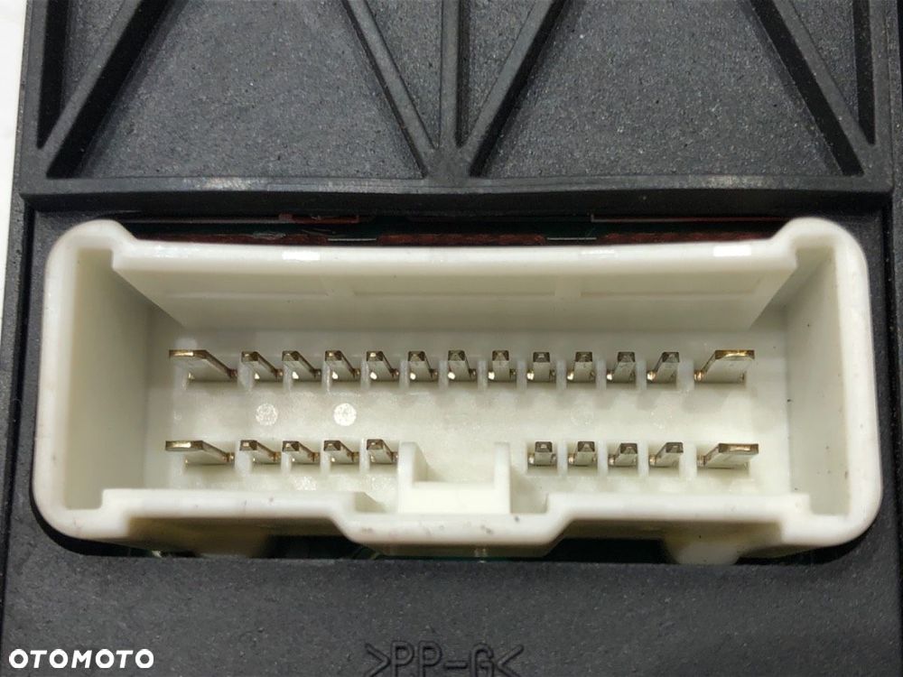 PRZEŁĄCZNIK SZYB  HONDA ACCORD VII (CL, CN) 2003 - 2012 2.0 (CL7) 114 kW [155 KM] benzyna 2003 - - 4