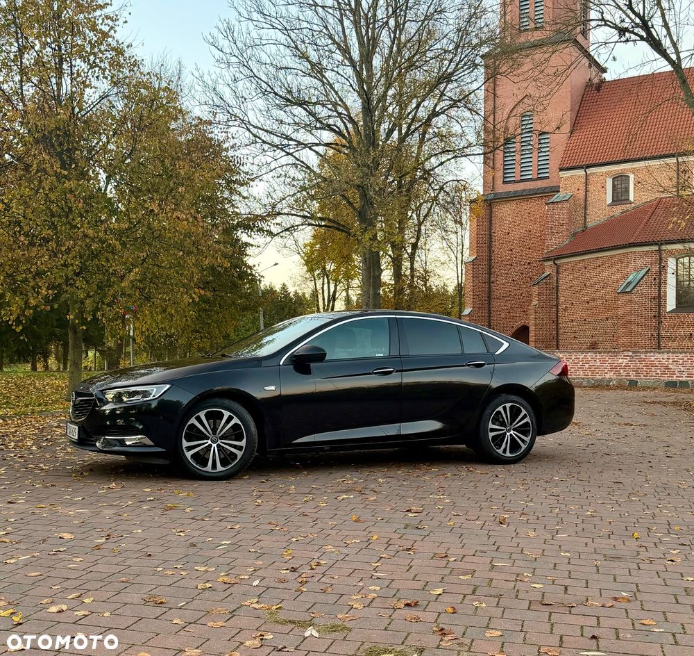 Opel Insignia - 11