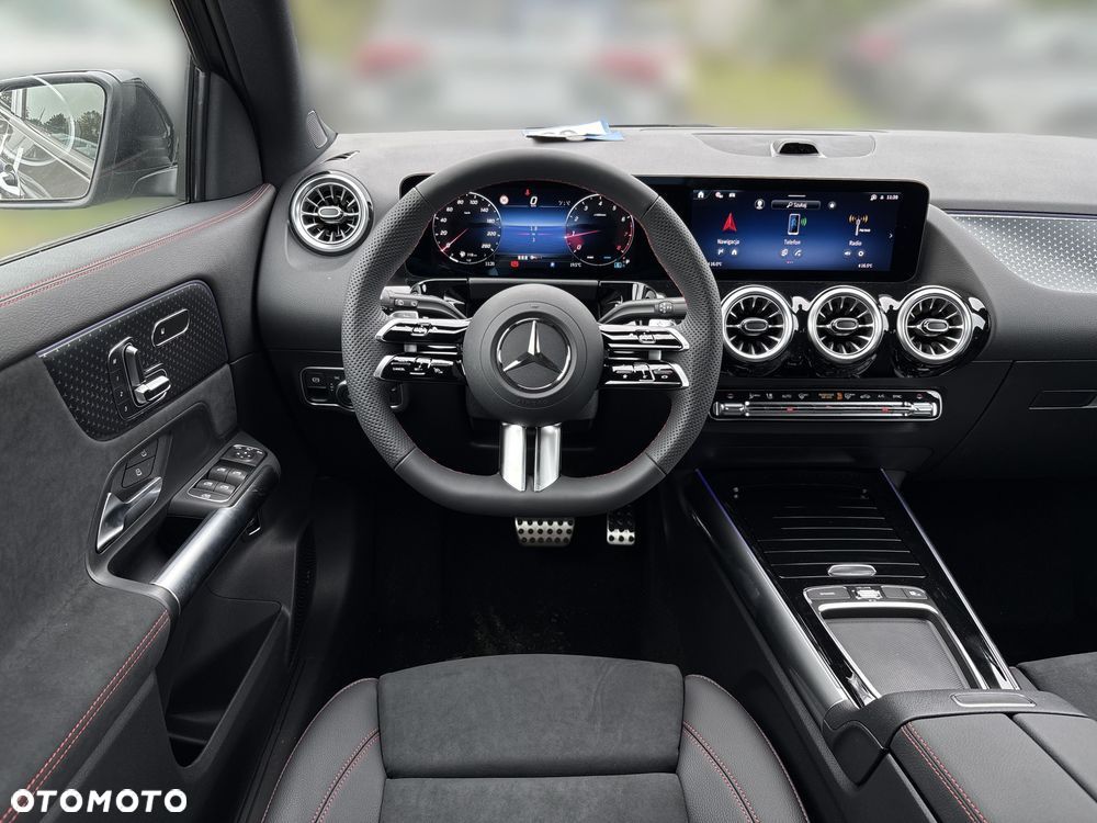 Mercedes-Benz GLA 200 mHEV AMG Line 7G-DCT - 14