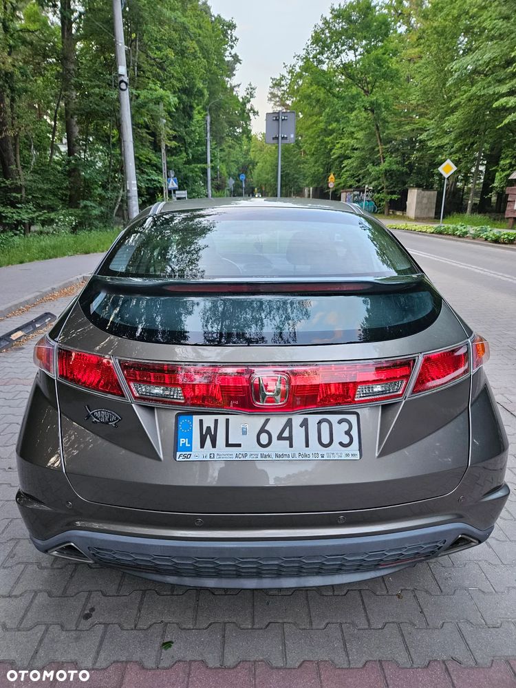 Honda Civic - 9