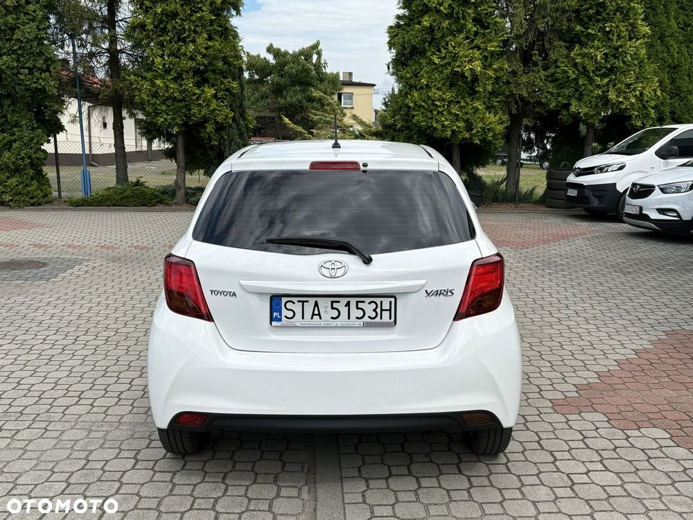 Toyota Yaris - 7