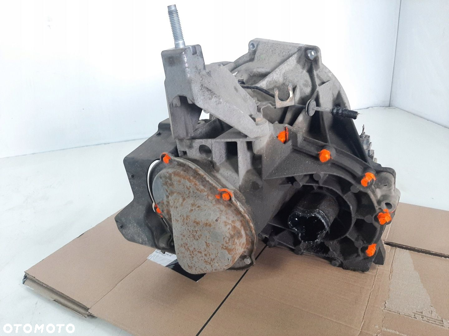 FORD FOCUS MK1 LIFT 1.4 16V 03R SKRZYNIA BIEGOW XS4R7002CF - 3