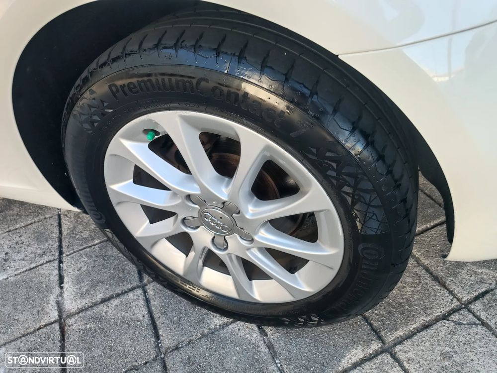 Audi A3 Sportback 1.6 TDI Advance Ultra - 25