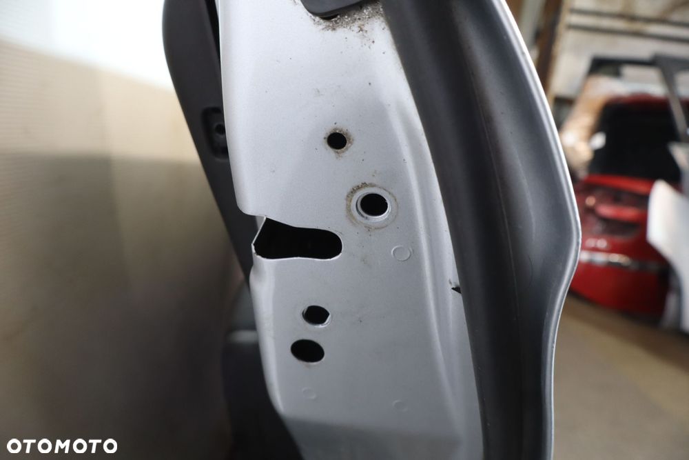 DRZWI PRAWY TYŁ CITROEN C4 II EZR - 5