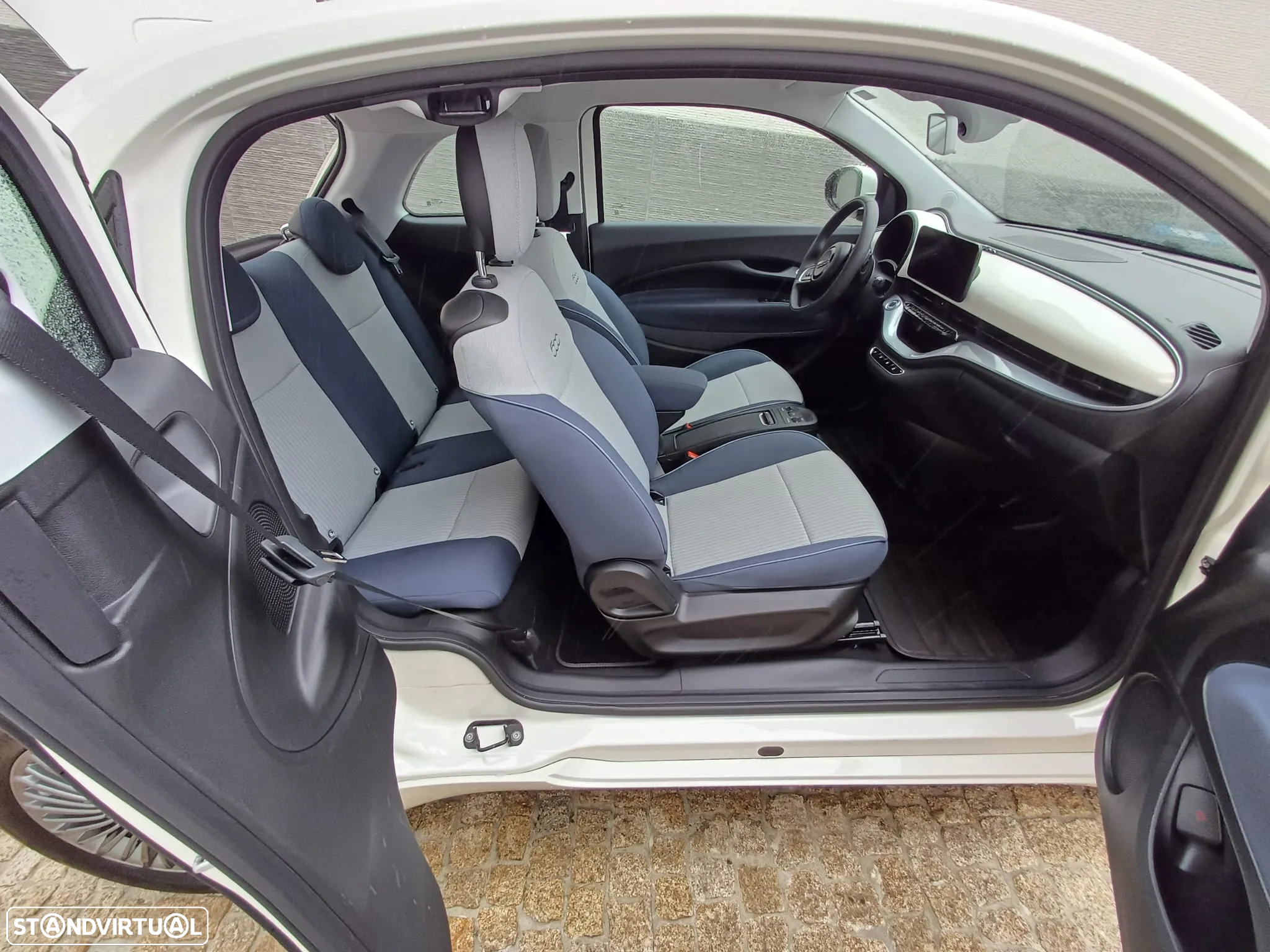 Fiat 500e Icon - 23