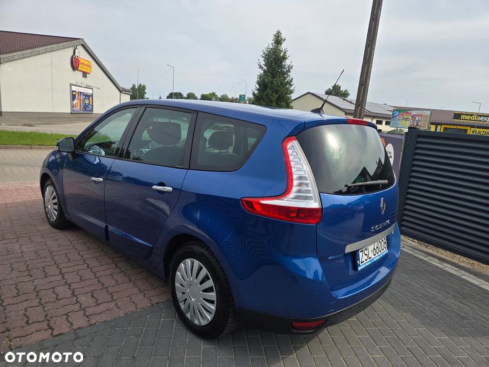 Renault Scenic dCi 130 FAP Bose Edition - 6