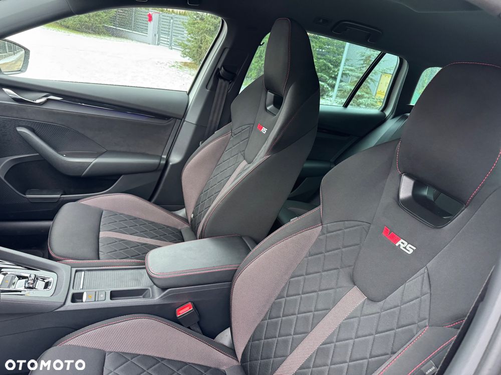 Skoda Octavia 2.0 TDI DSG RS - 21