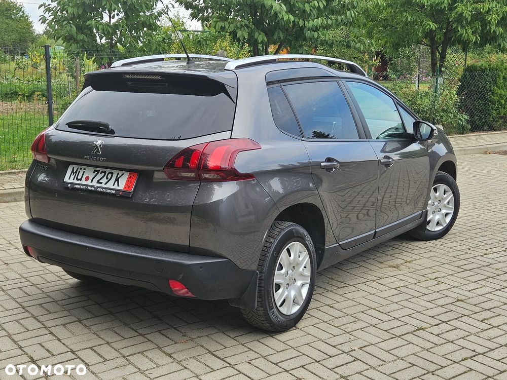 Peugeot 2008 1.6 BlueHDi Style - 20
