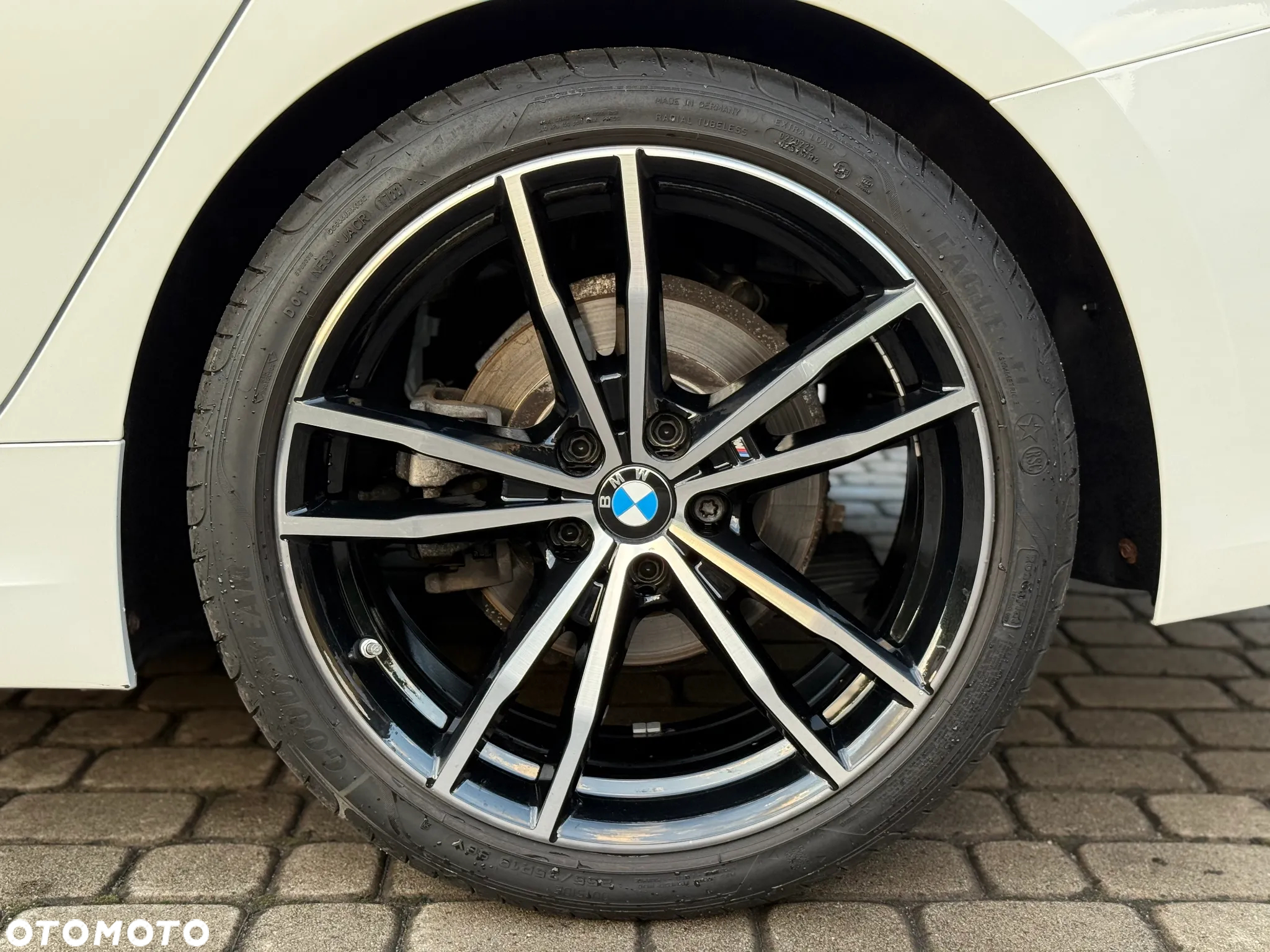 BMW Seria 3 320d xDrive M Sport sport - 37