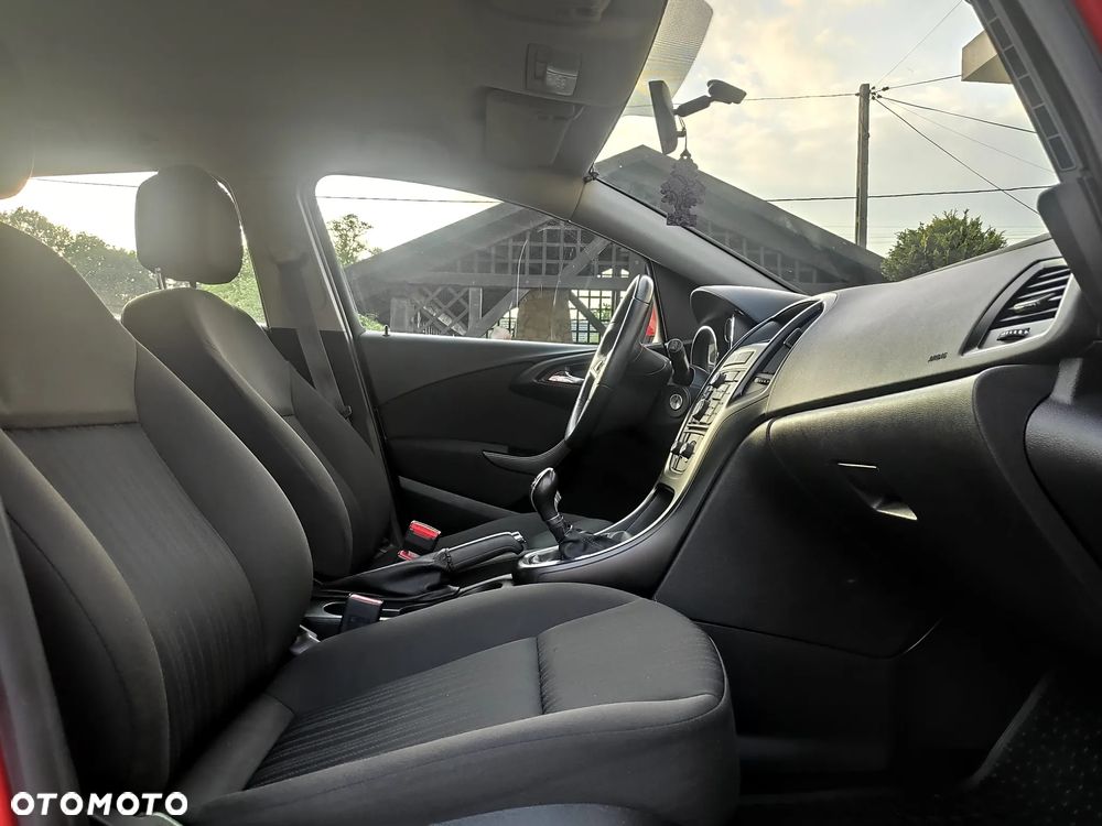 Opel Astra 1.6 Enjoy - 12