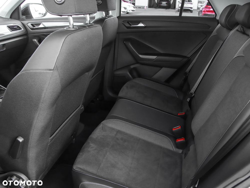 Volkswagen T-Roc 1.5 TSI Style DSG - 11