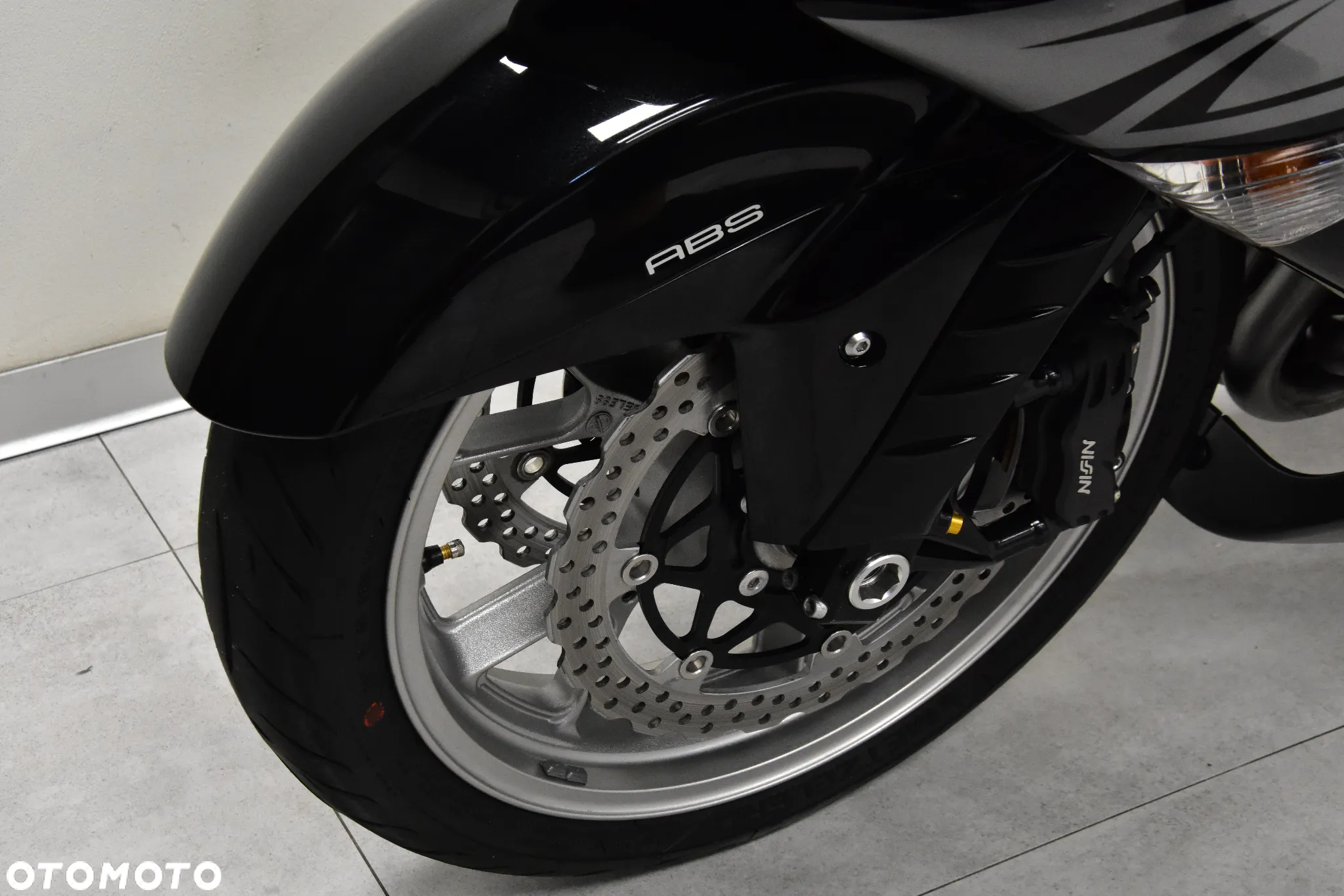 Kawasaki ZZR - 33