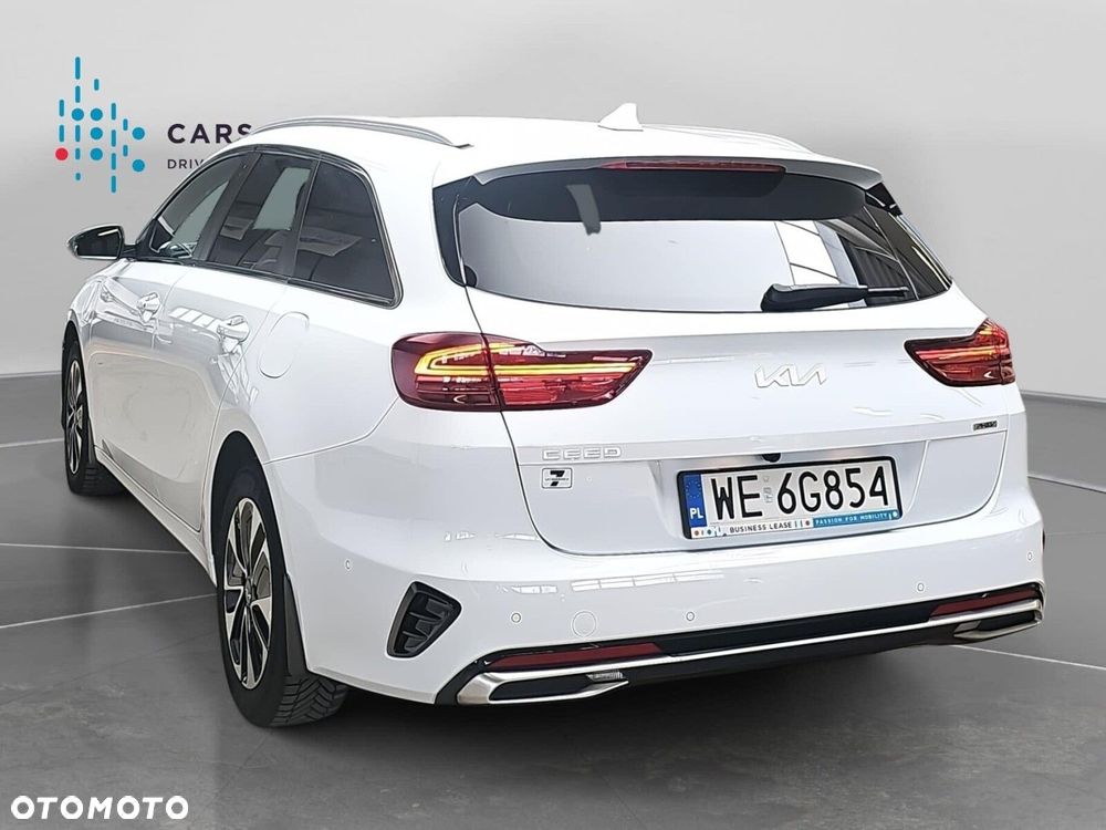 Kia Ceed 1.6 GDI PHEV L DCT - 27