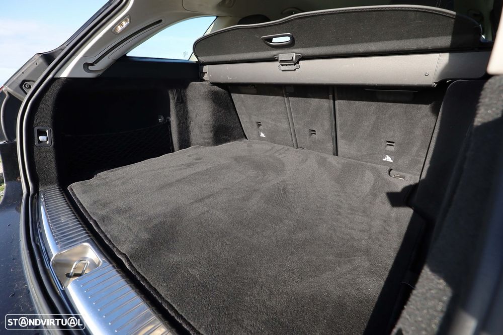 Mercedes-Benz C 180 BlueTEC Avantgarde Aut. - 36