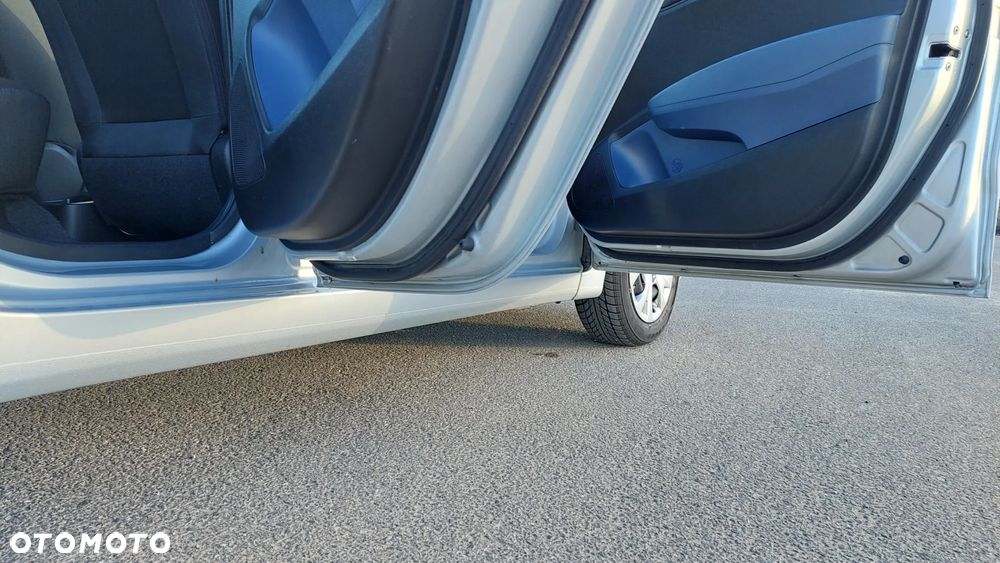 Hyundai i10 1.0 blue Style - 17