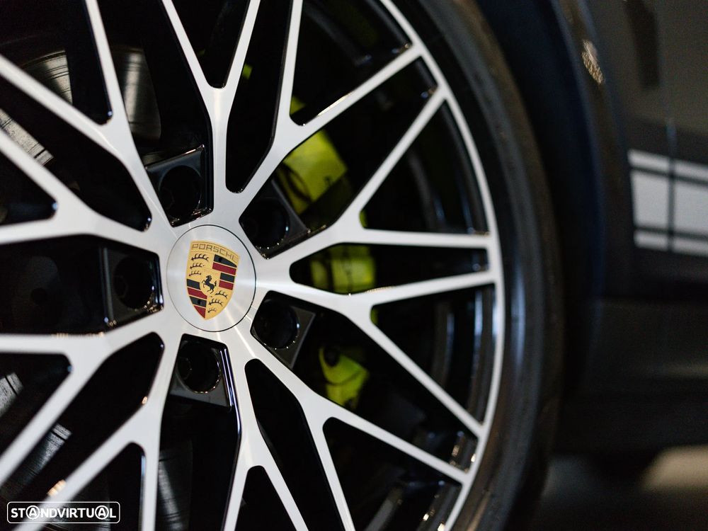 Porsche Cayenne Coupé E-Hybrid Tiptronic S - 18