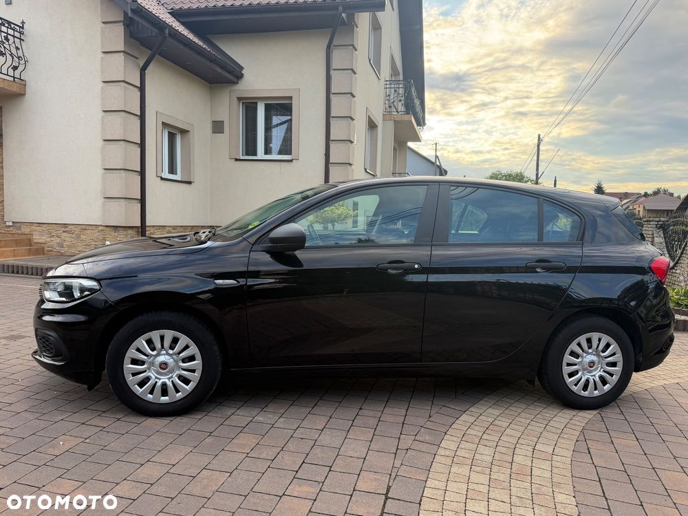 Fiat Tipo 1.4 16V More - 9